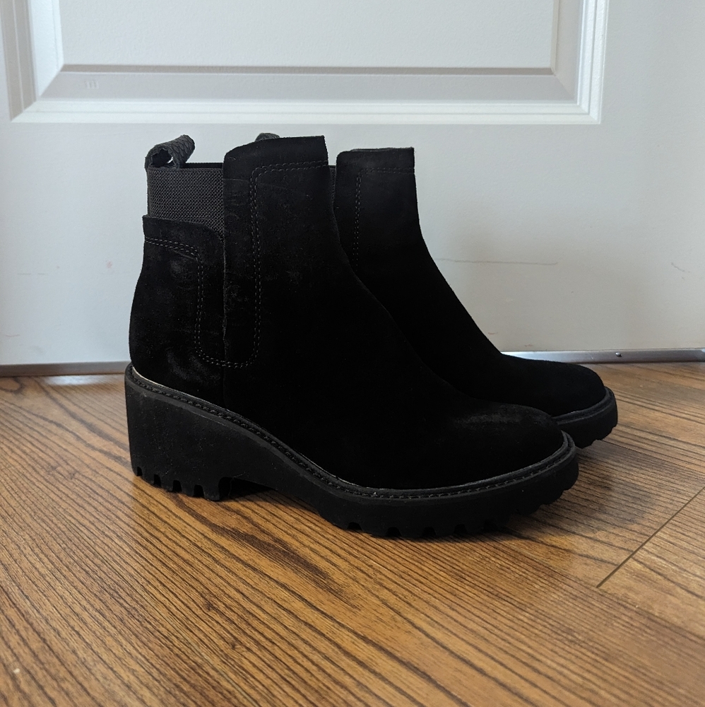 Dolce Vita Booties